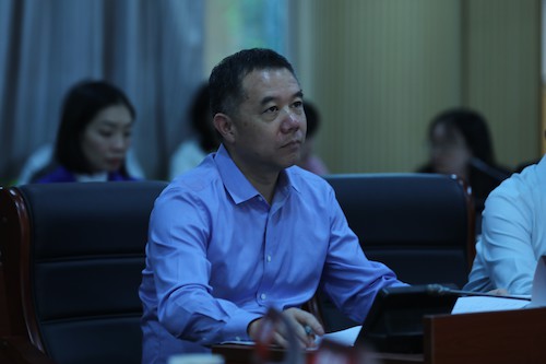 评委1 杨政