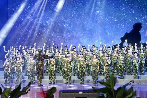 行军拉练合唱比赛4