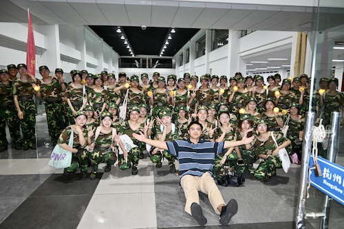 行军拉练合唱比赛6