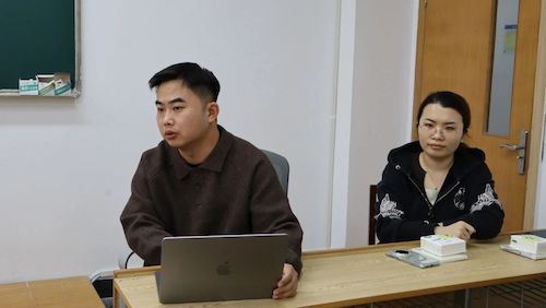期中座谈会2