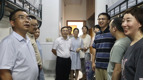 你相遇，怦然“新”动  @马克思主义学院2025级新生 终于等到你！15